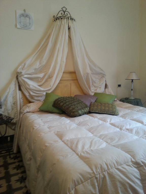 Casa Simonetti Bed & Breakfast Torre del Lago Puccini Room photo